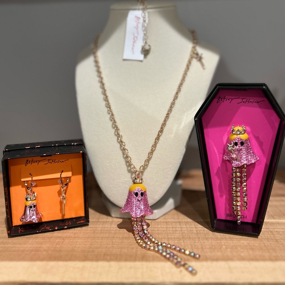 NEW Betsey Johnson Princess Ghost & Wand Bundle